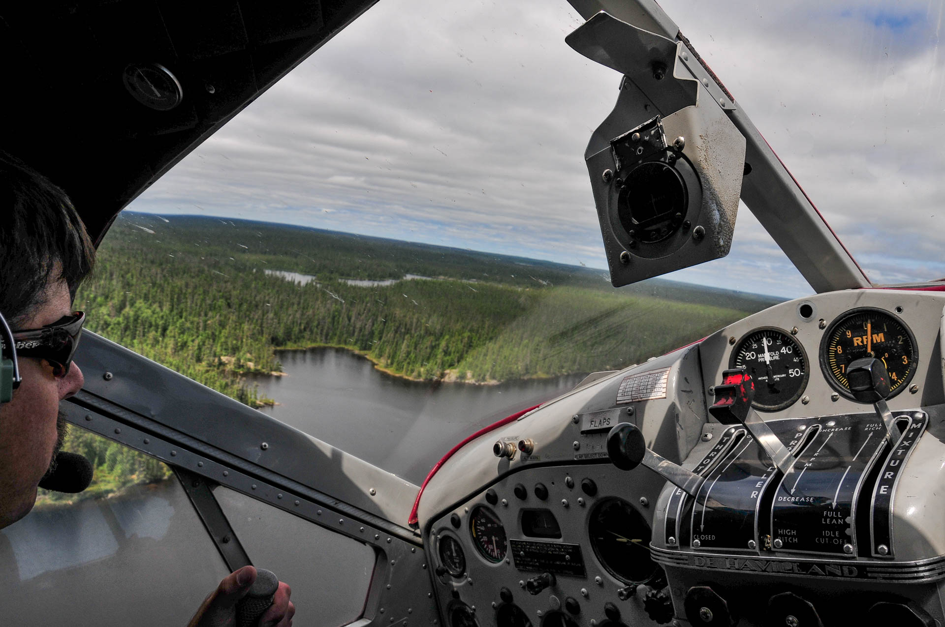 Flying over Wabakimi towards the outfitters