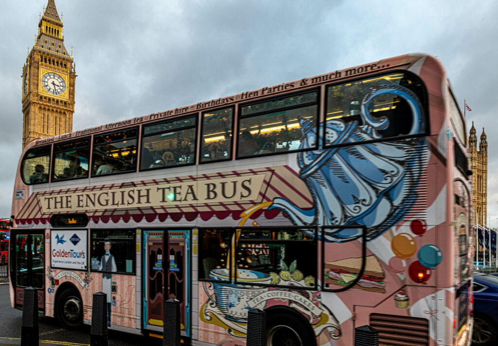 The Englsih Tea Bus