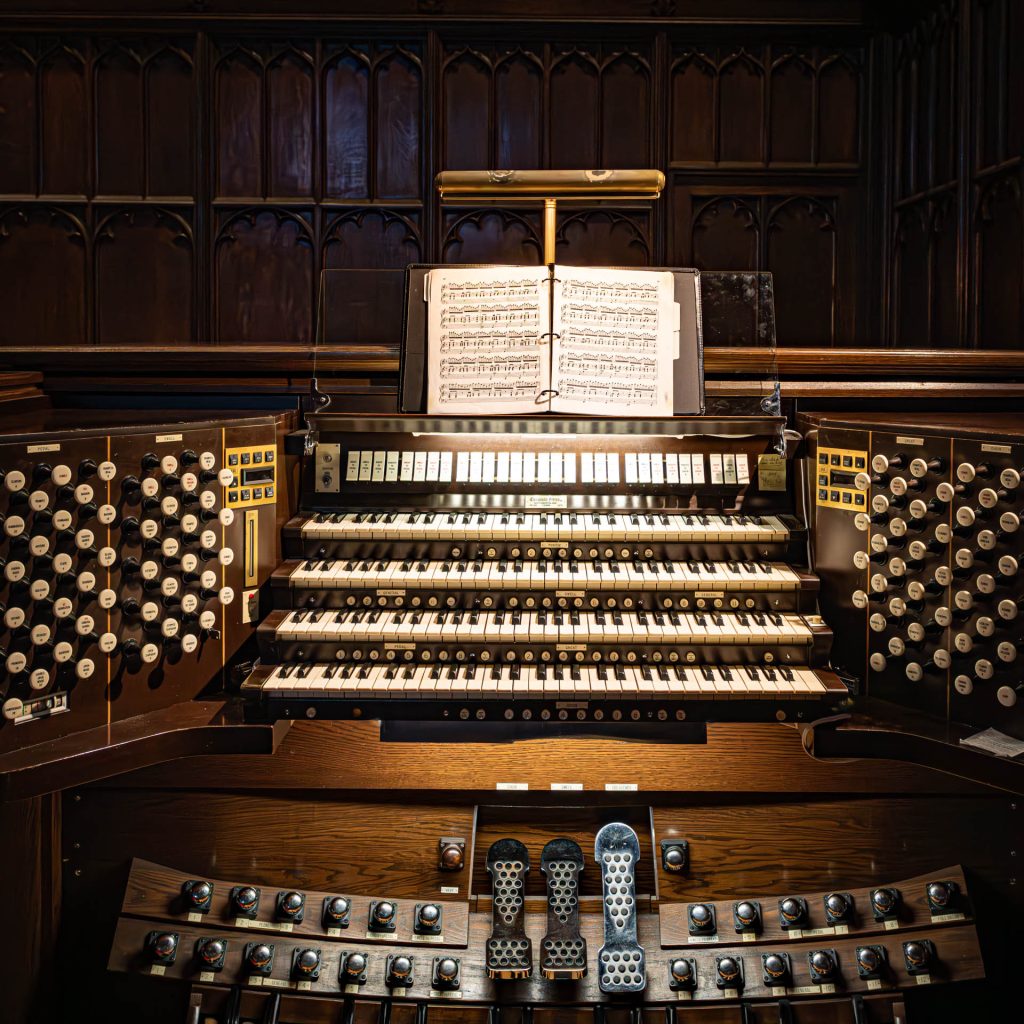 YPBC Casavant Organ console