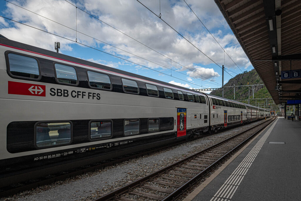 Train from Brig to Spietz