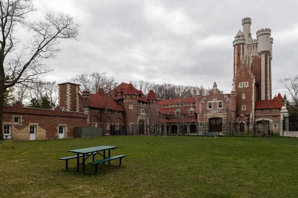 Casa Loma Stables -  1905