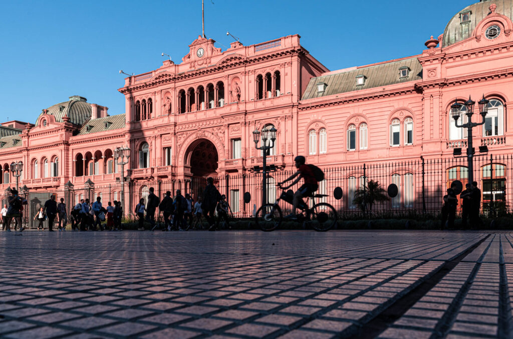 Casa Rosada (Pink House) | Focus On Mee | Robert Mee