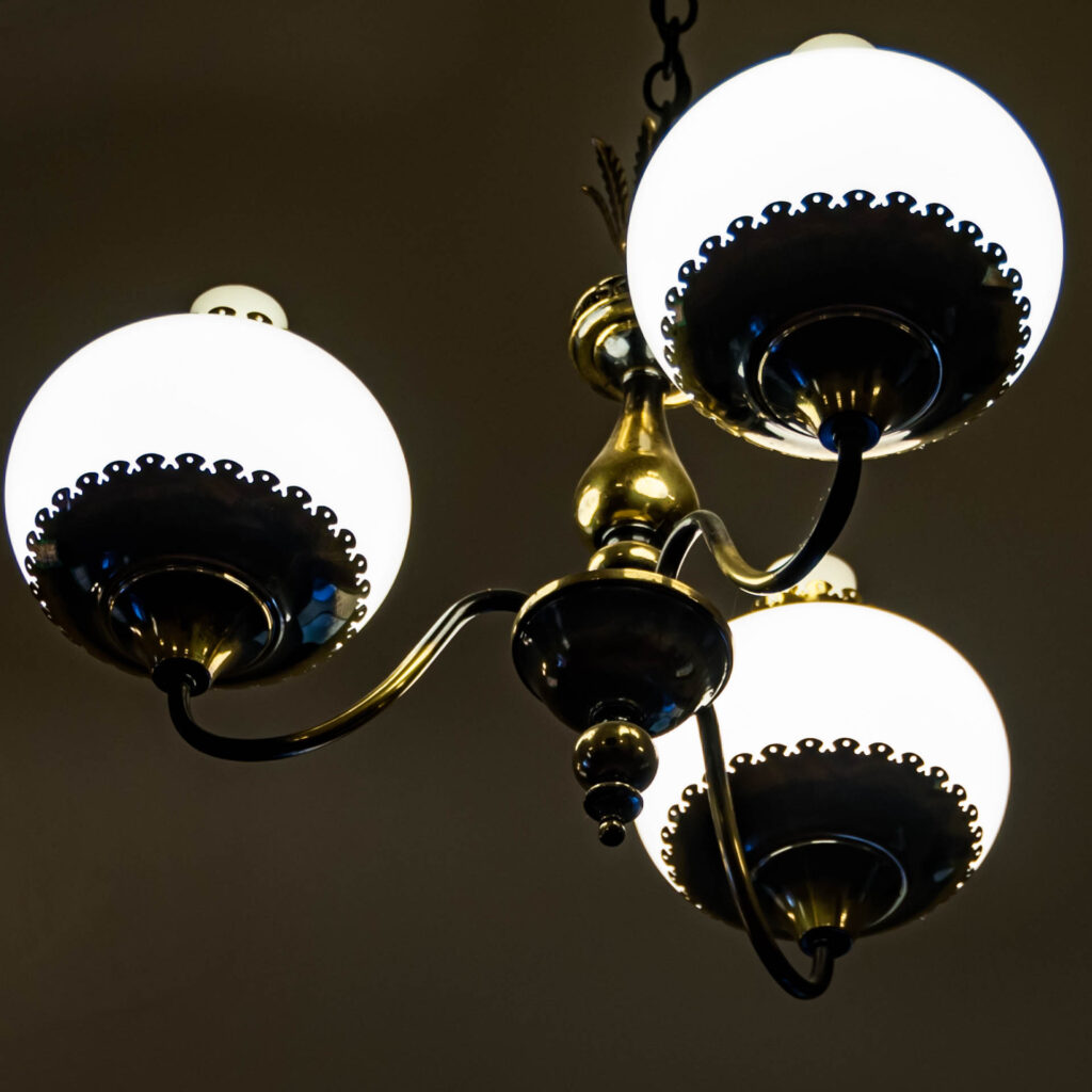 Church Chandelier | Focus On Mee | Robert Mee