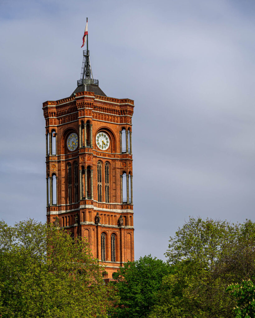 Clock tower of the Red Town Hall - Berlin | Focus On Mee | Robert Mee