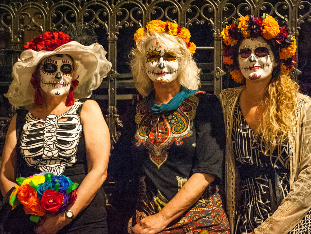 Dia de los Muertos celebration | Focus On Mee | Robert Mee