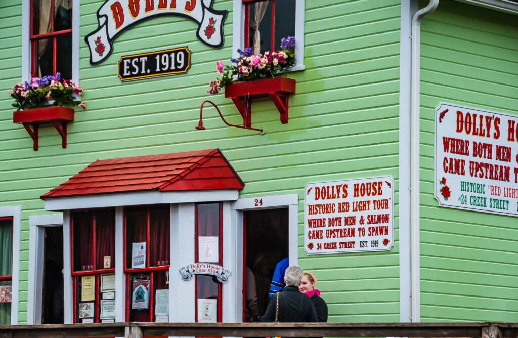 Dolly&#039;s House - Ketchikan | Focus On Mee | Robert Mee