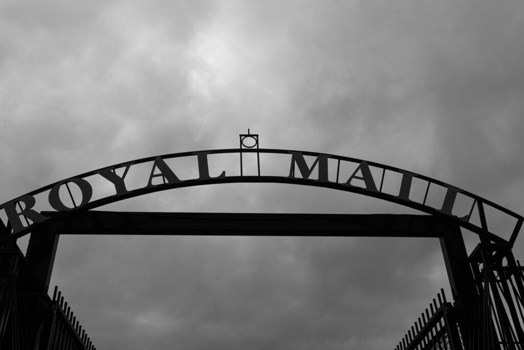 Entrance gate to the Londonderry Delivery Office | Focus On Mee | Robert Mee