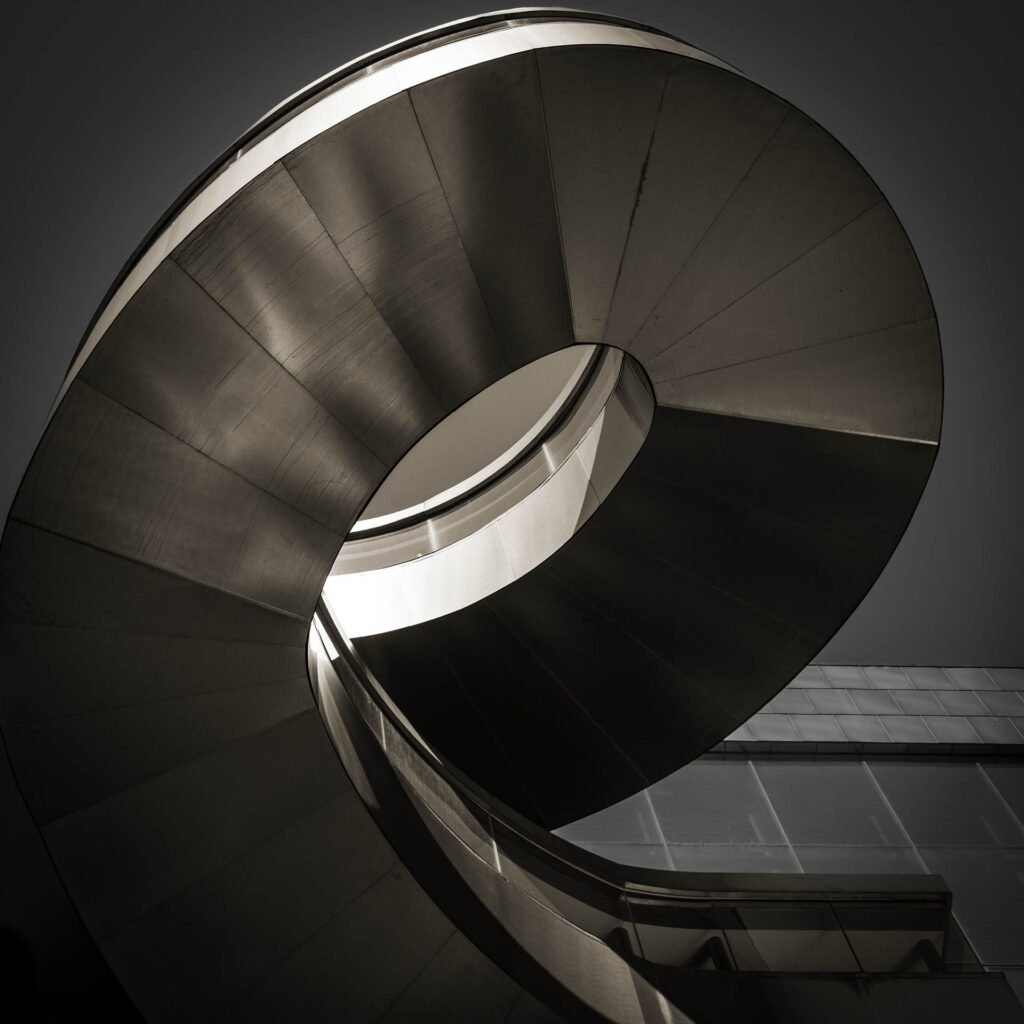 Frank Gehry&#039;s Sculpture staircase at the AGO | Focus On Mee | Robert Mee