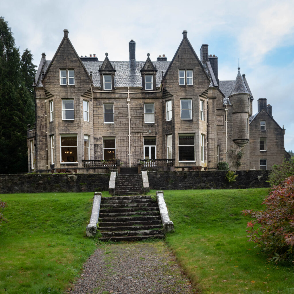 Glengarry Castle Hotel | Focus On Mee | Robert Mee