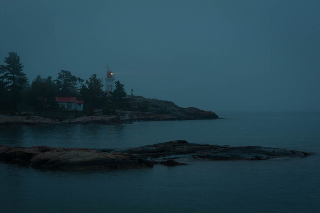 Killarney Lighthouse pre-dawn