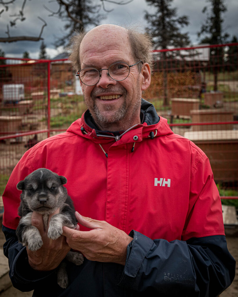 Newborn husky pup at the Sky High Wilderness Ranch | Focus On Mee | Robert Mee