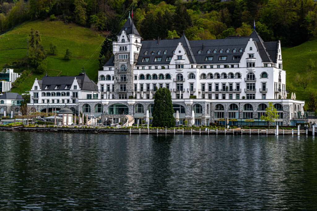 Park Hotel - Vitznau on Lake Lucerne | Focus On Mee | Robert Mee