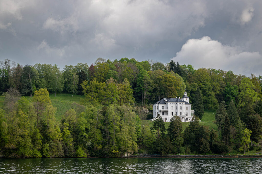 Private residence - Lake Lucerne | Focus On Mee | Robert Mee