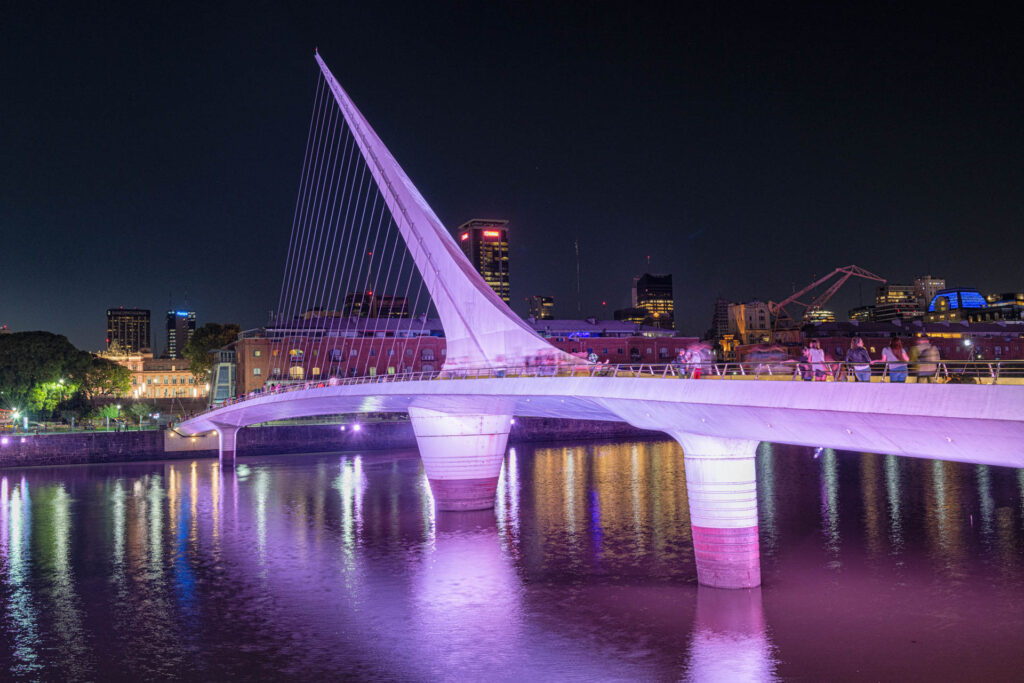 Puente de la Mujer (Women&#039;s Bridge) | Focus On Mee | Robert Mee