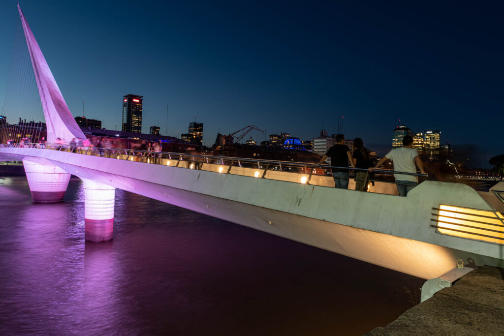 Puente de la Mujer (Women&#039;s Bridge) | Focus On Mee | Robert Mee