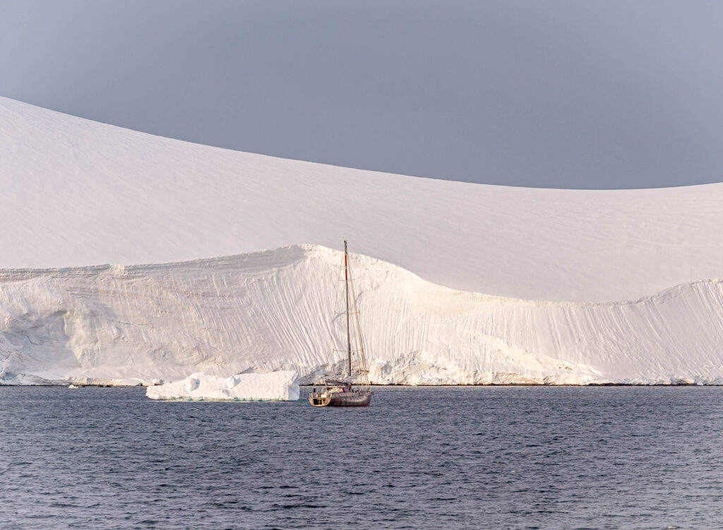 Sailboat moored near Mikkelsen Harbor, Trinity Island | Focus On Mee | Robert Mee