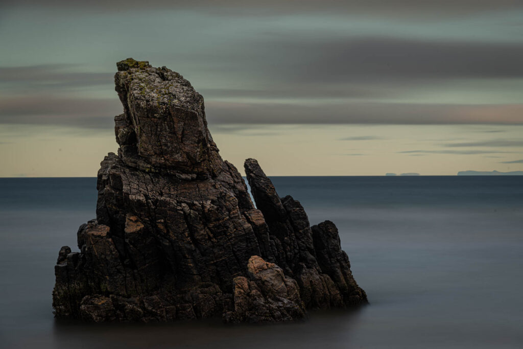 Sea stack @ Garry Beach - Tolsta, Isle of Lewis | Focus On Mee | Robert Mee