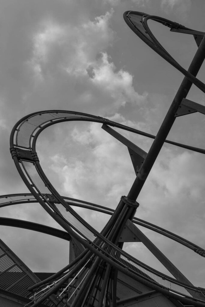 &quot;Still Dancing&quot; sculpture installation by Dennis Oppenheim at the Distillery District | Focus On Mee | Robert Mee