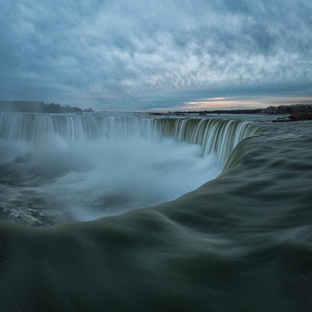 Horseshoe Falls | Focus On Mee | Robert Mee