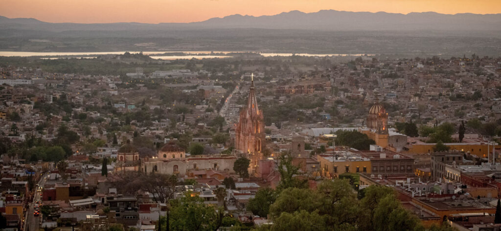 Sunset in San Miguel | Focus On Mee | Robert Mee