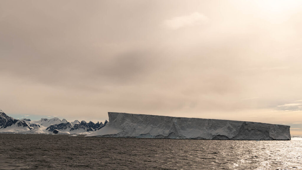 Table iceberg in the Lemaire Channel | Focus On Mee | Robert Mee