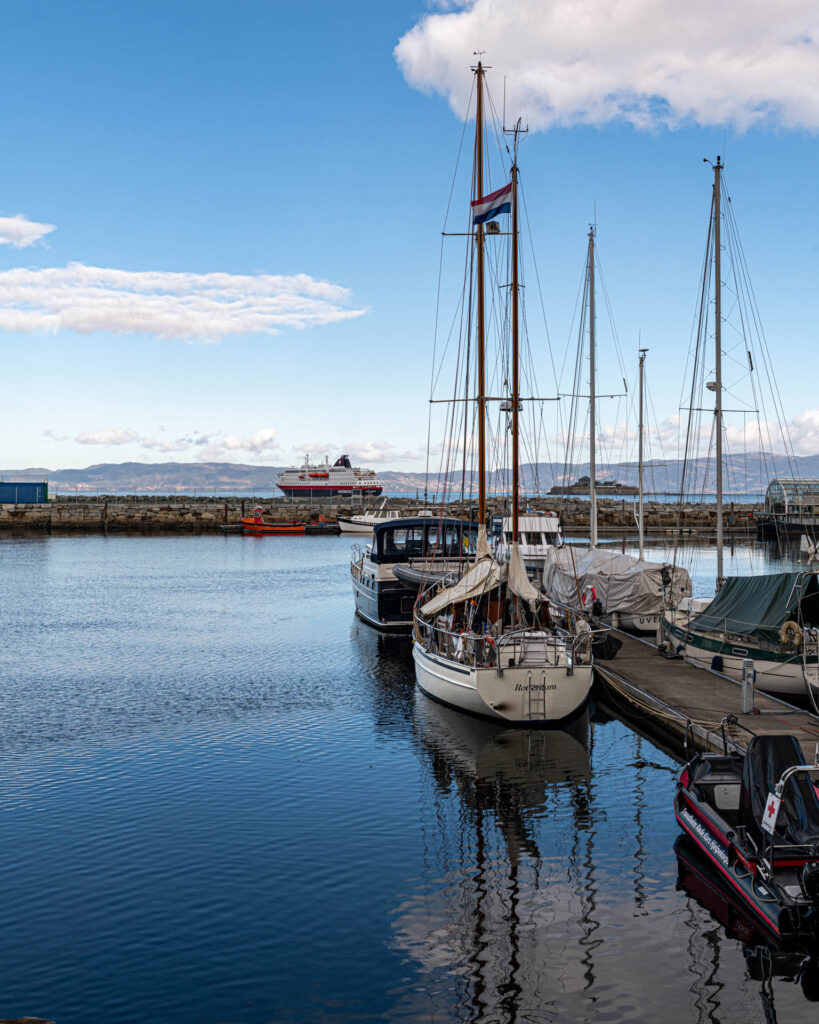 Trondheim Harbour | Focus On Mee | Robert Mee