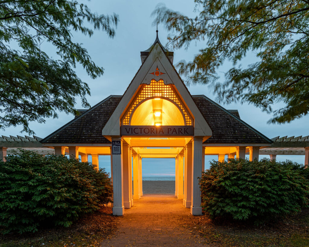 Victoria Park Beach - Cobourg | Focus On Mee | Robert Mee