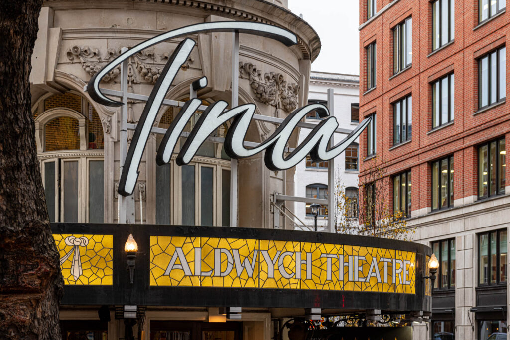 West End - Theatre District | Focus On Mee | Robert Mee