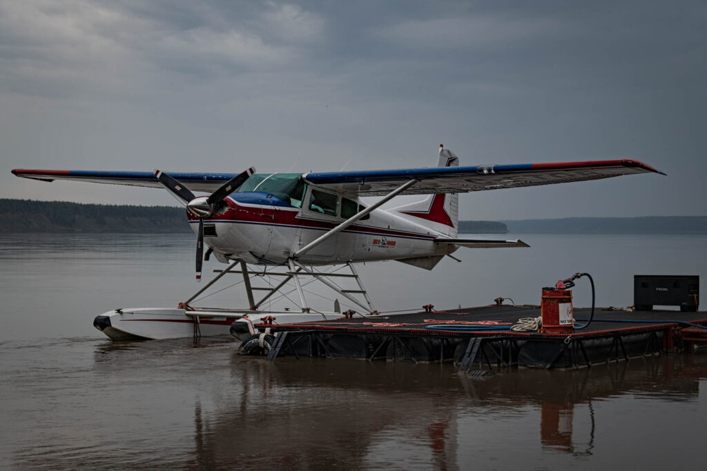  Floatplane dock - Fort Simpson