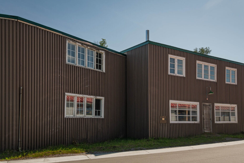 Hudson&#039;s Bay Warehouse - Yellowknife