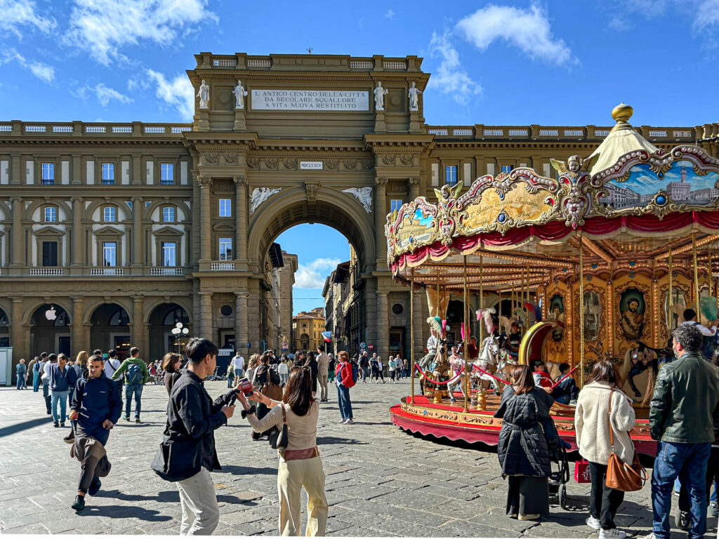 Florence - Piazza del Repubblica 