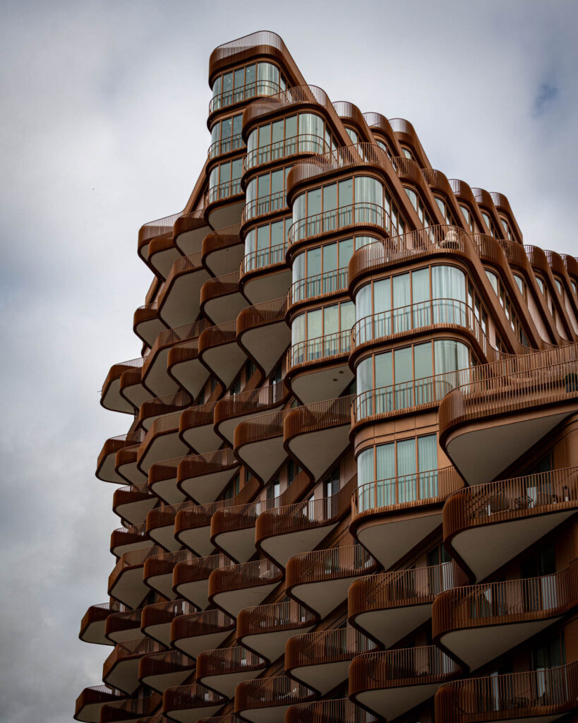 Aqualuna at Bayside Toronto