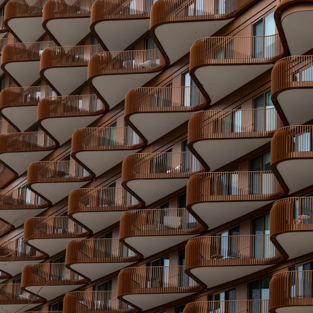 Aqualuna at Bayside Toronto 