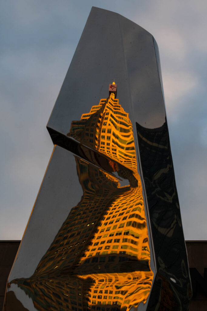 &quot;Dream Ballet&quot; sculpture reflection