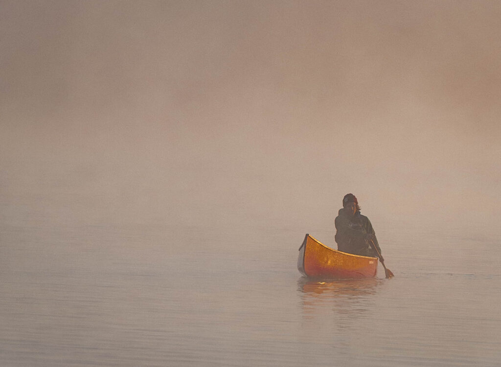 Morning mist on Diamond Lake 