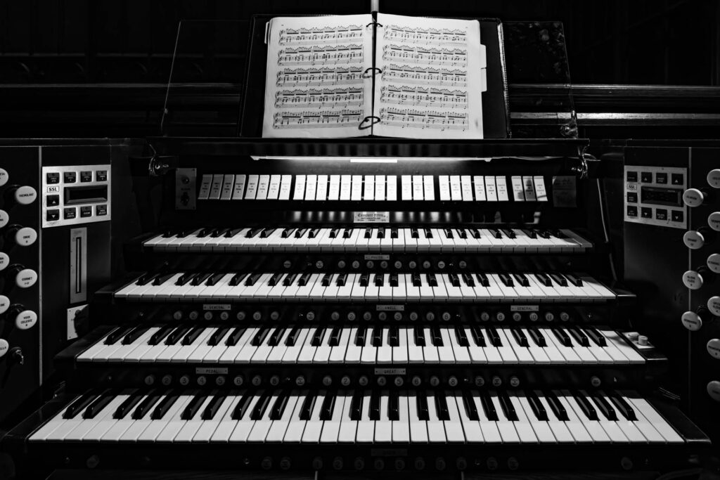 YPBC Casavant Organ console