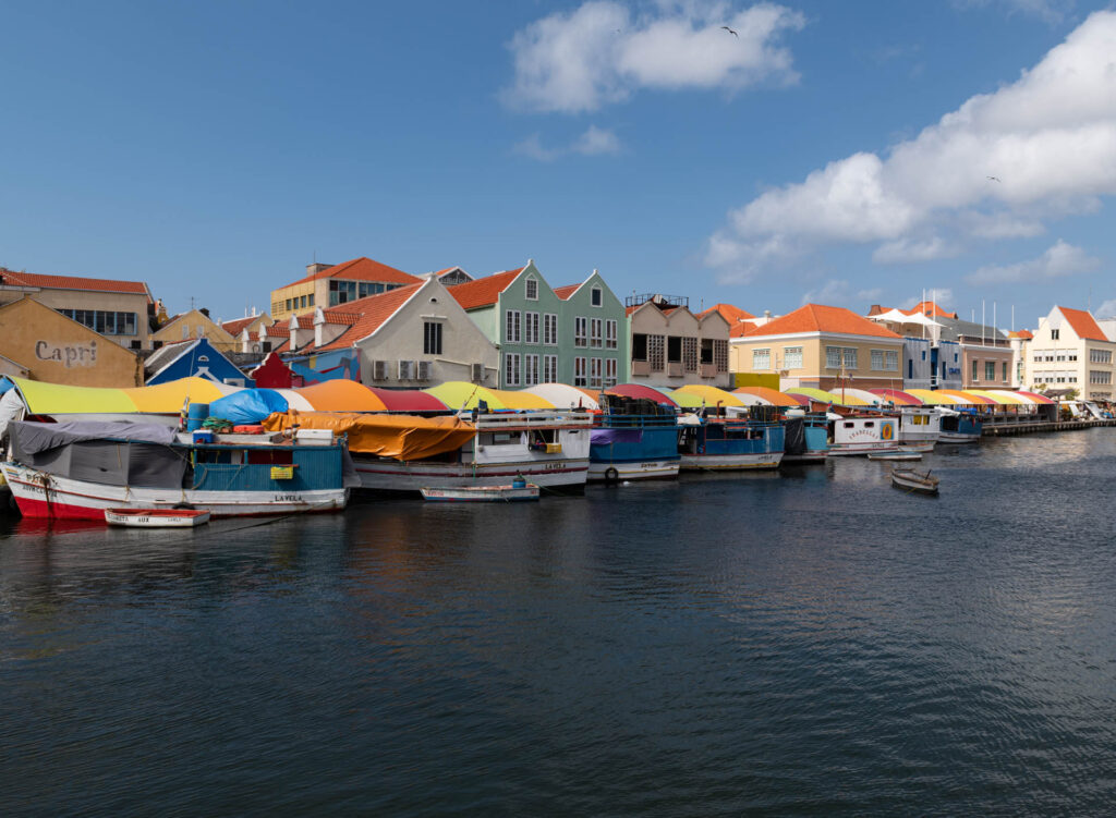 Floating Market - Willemstad, Cura&ccedil;ao