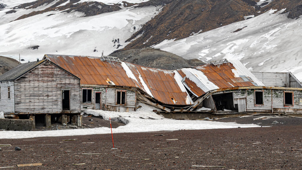 Biscoe House - Deception Island
