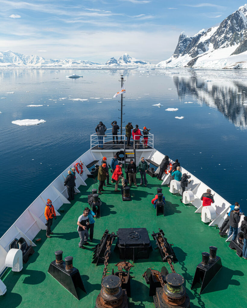 Cruising the Lemaire Channel