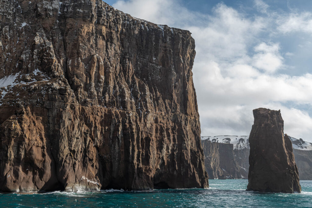 Entrance to the harbour at Whaler's Bay - Neptune's Bellows - Deception Island