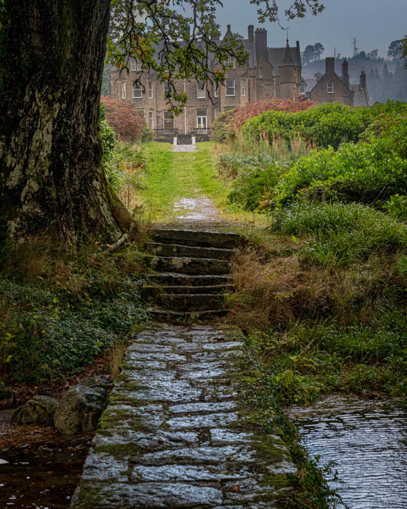 Glengarry Castle Hotel