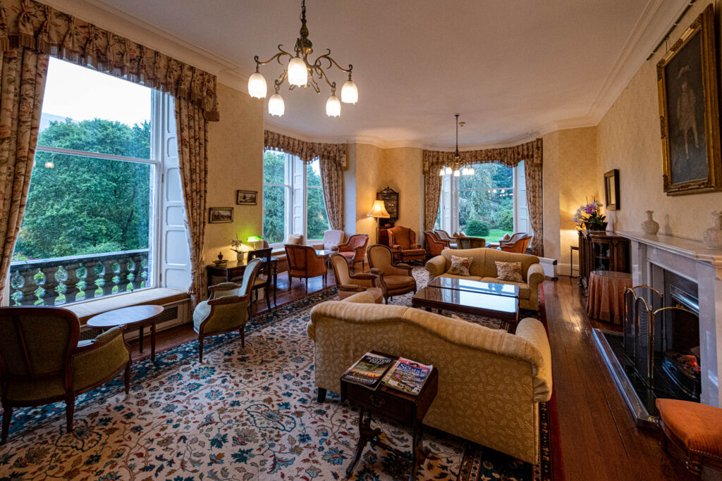 Glengarry Castle Hotel