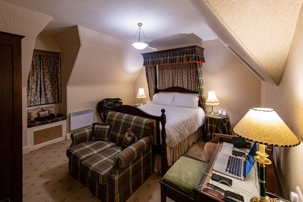 Glengarry Castle Hotel